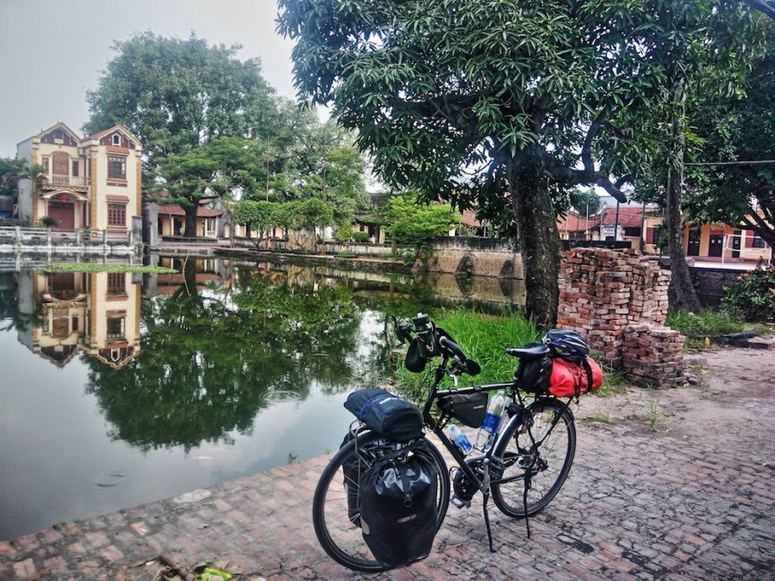 A bicycle tour just north of Hanoi